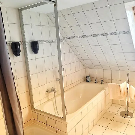 Kronprinz Falkenberg Hotel Falkenburg