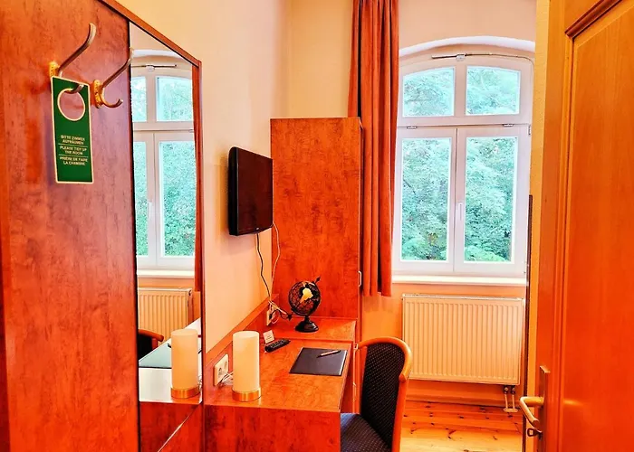 Kronprinz Falkenberg Hotel Falkenburg